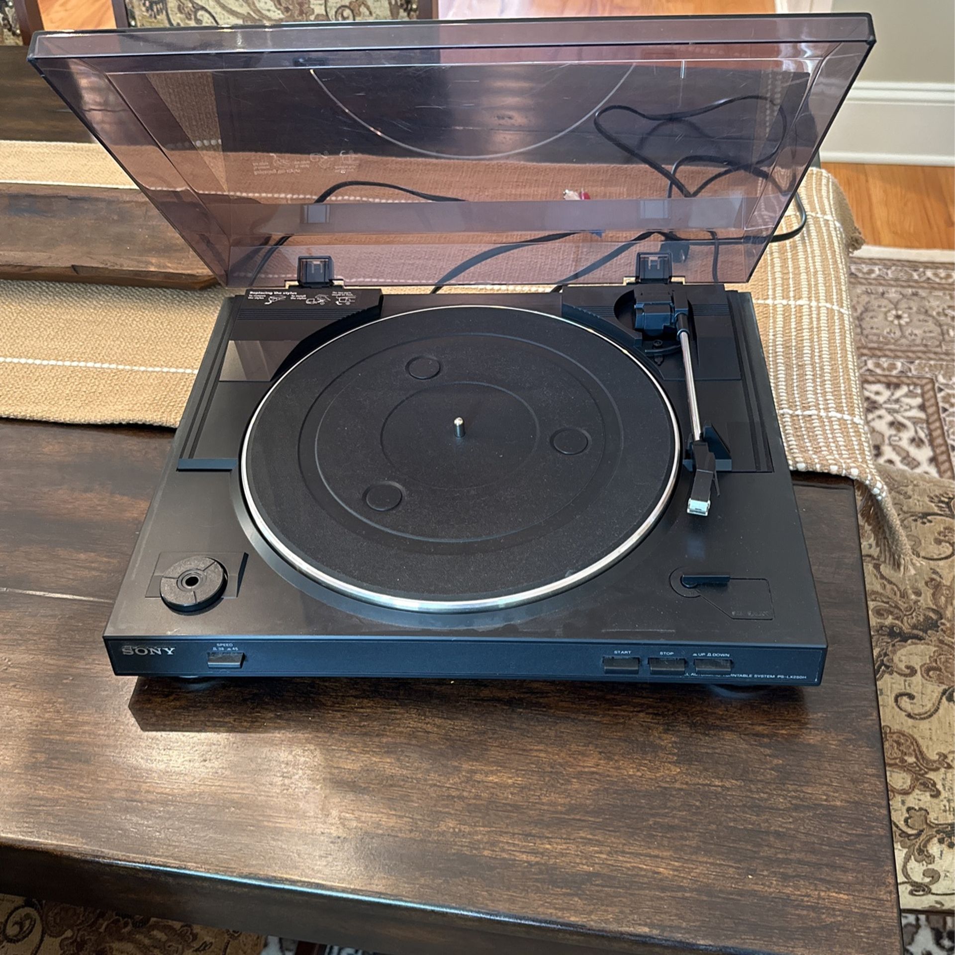 Sony Stereo Turntable