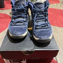 Jordan 11 Retro Midnight Navy