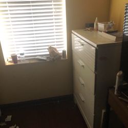  Shest 30$ For  Shest Only Or 100 $ With Bed Frame 