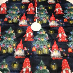 New Gnome Christmas Tree Skirt