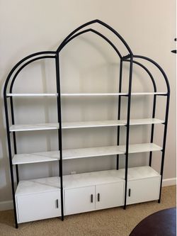 Shelving Display Piece
