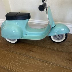 Kids Vespa Scooter