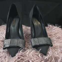 Louis Vuitton Black Satin Metallic Galuchat Lipstick Pump Shoe Size 7 US or 37