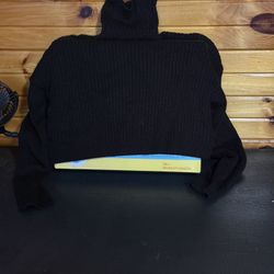 Cropped Turtleneck 