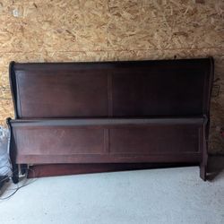 Bedroom Set, Queen Bedframe, End Tables 