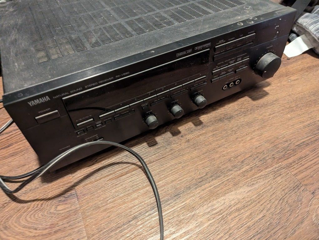 Yamaha Stereo Receiver