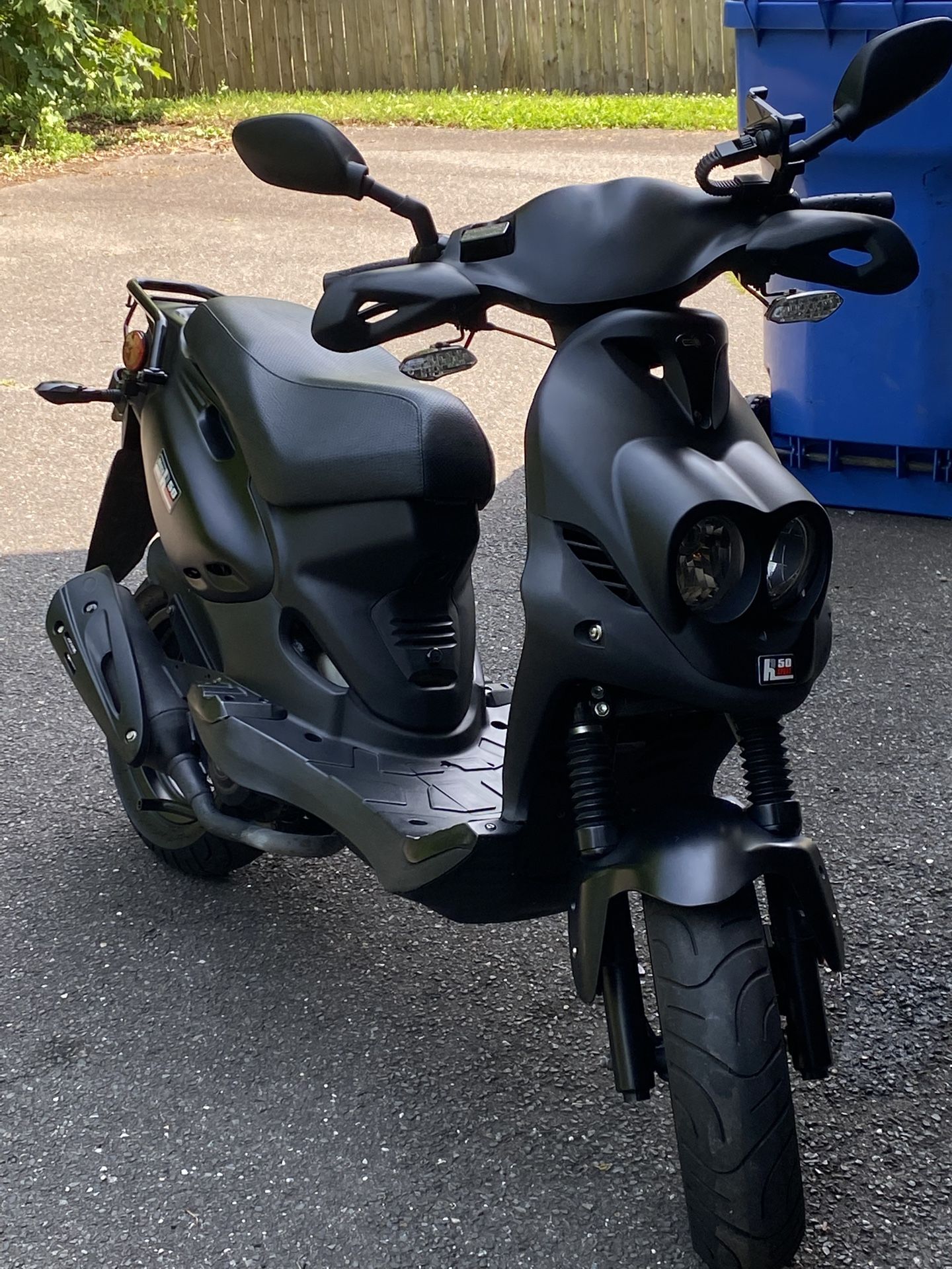 2020 rough house, 50 Scooter