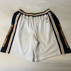 Warriors Shorts Size Large (fits like XL) $40