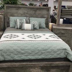 1queen Headboard, 1Queen Footboard,1 Queen Side Rails And Slats 1 Night Stand,1 Mirror,1dresser