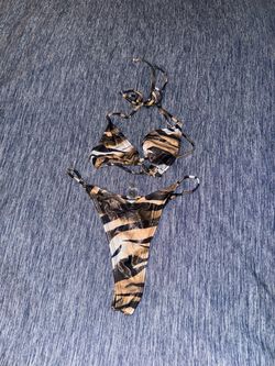 NWOT Animal print 2 piece bathing suit
