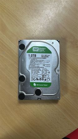 Hard Drive Western Digital 1TB Caviar Green SATA 3.5" Internal HDD (WD10EARS)