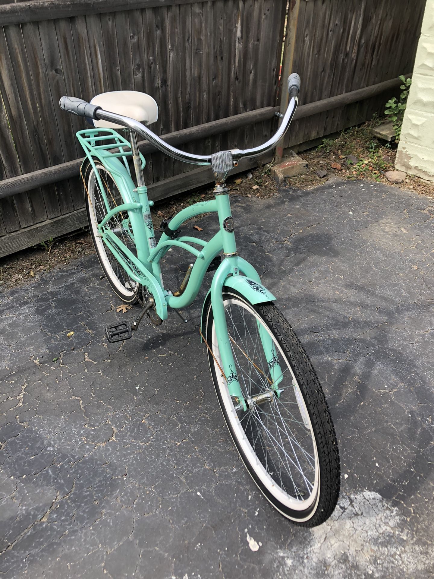 Schwinn Cruiser Bike