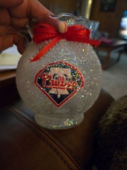 Handmade phillies glitter vase