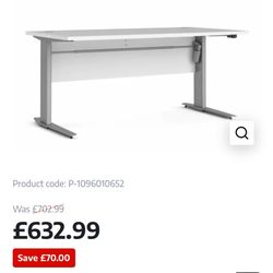  Tvilum-Scanbirk Prima electric adjustable Height desk with Skadis Pegboard 