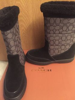 Coach boots authentic size 8, New