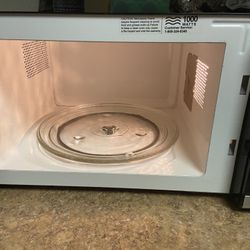 Oster Microwave 