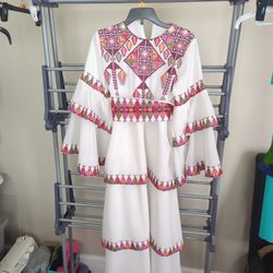 White  Jordinian Dress Size 16