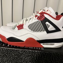 Jordan 4 Fire Red 