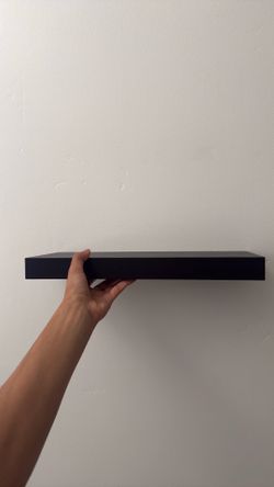 Floating shelves