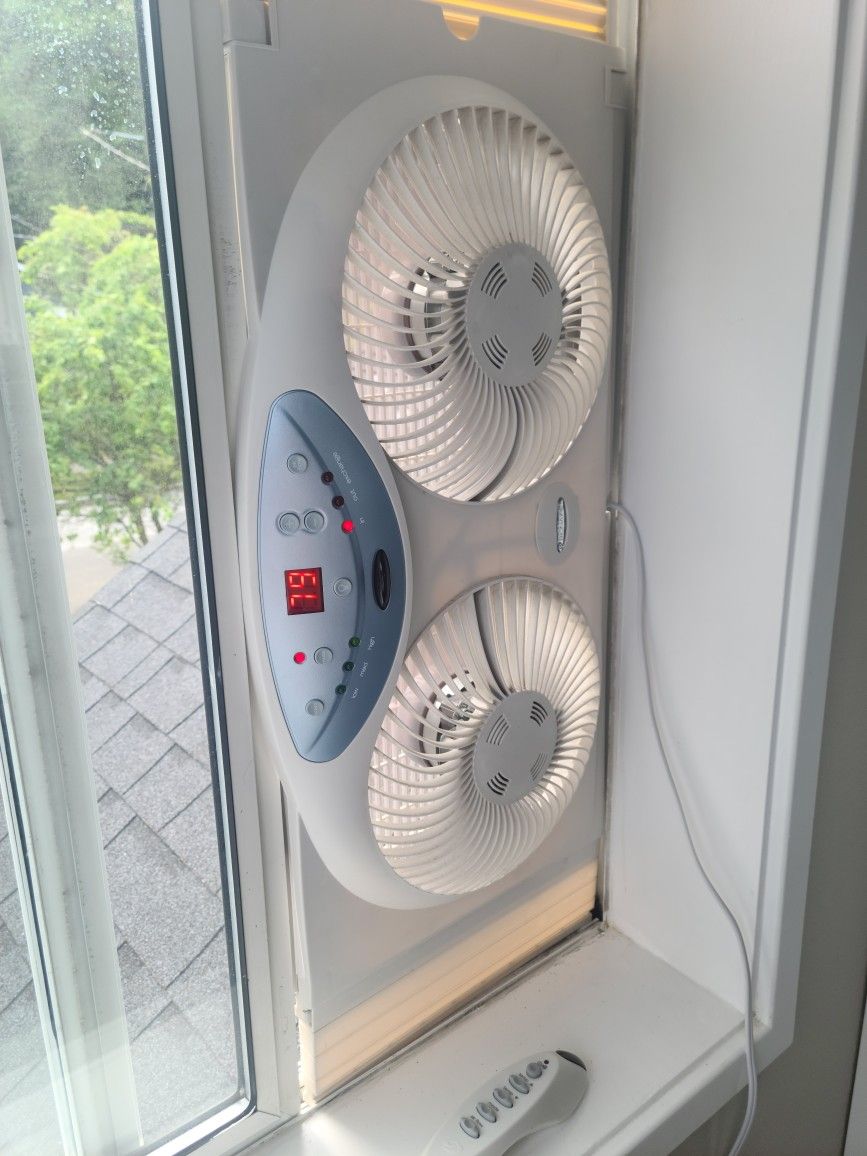 Window fan