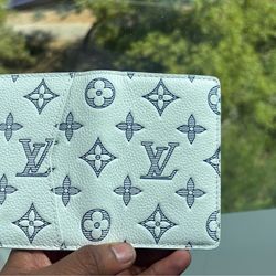Louis Vuitton white monogram wallet