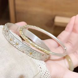 jewelry bracelet