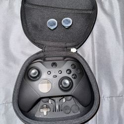 Xbox Elite Series 2 Controller With MW Control Freaks