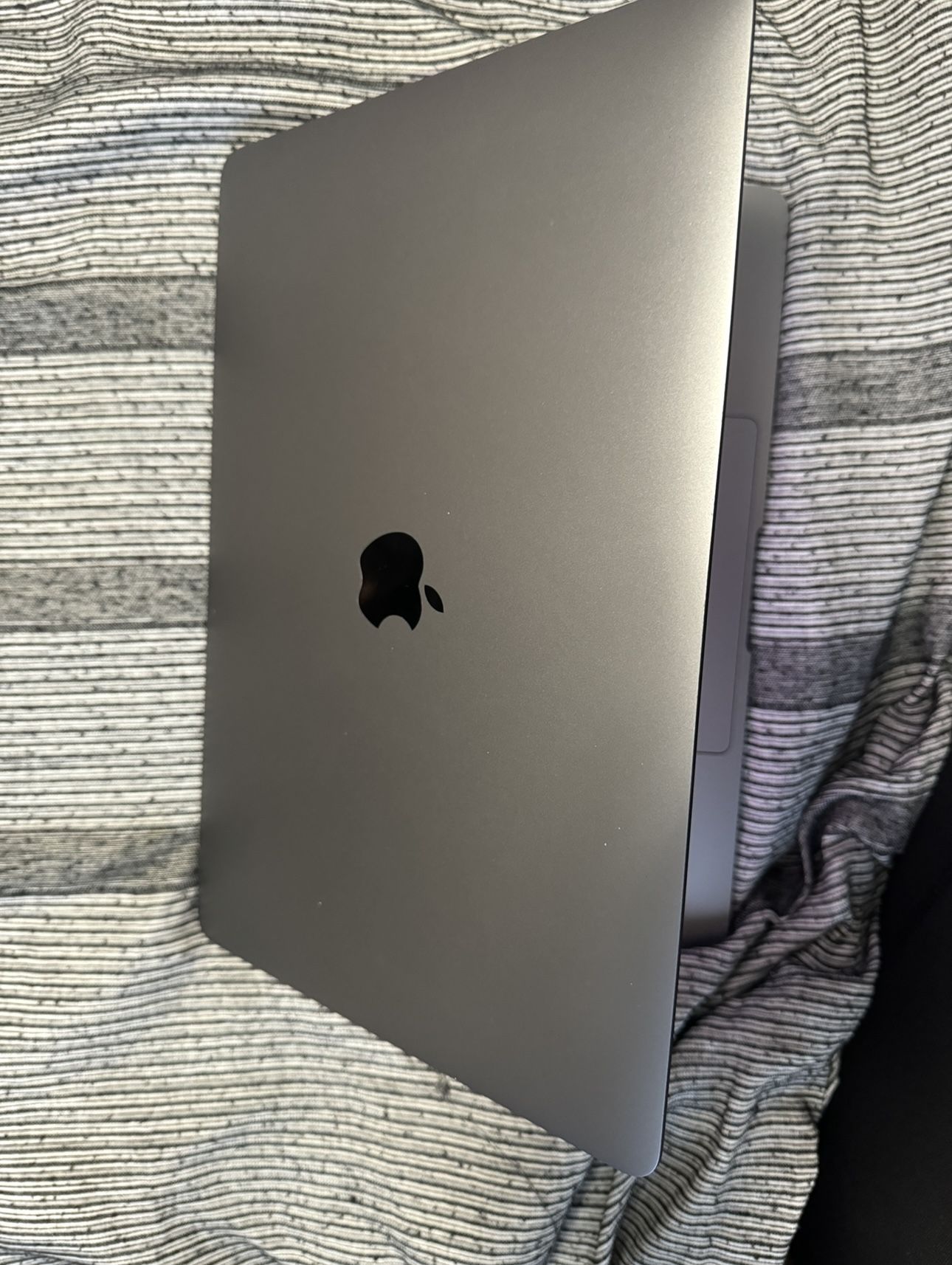 Macbook 13 Inch