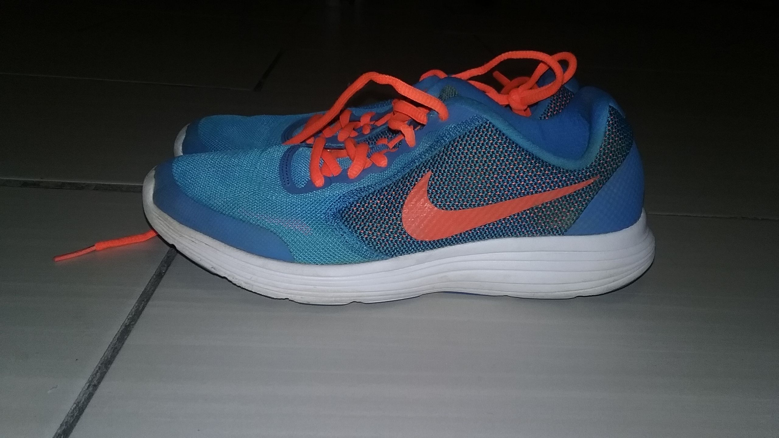 Nike shoes size 5