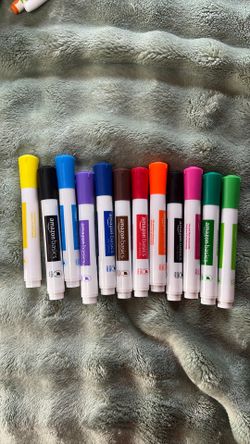 Dry erase markers