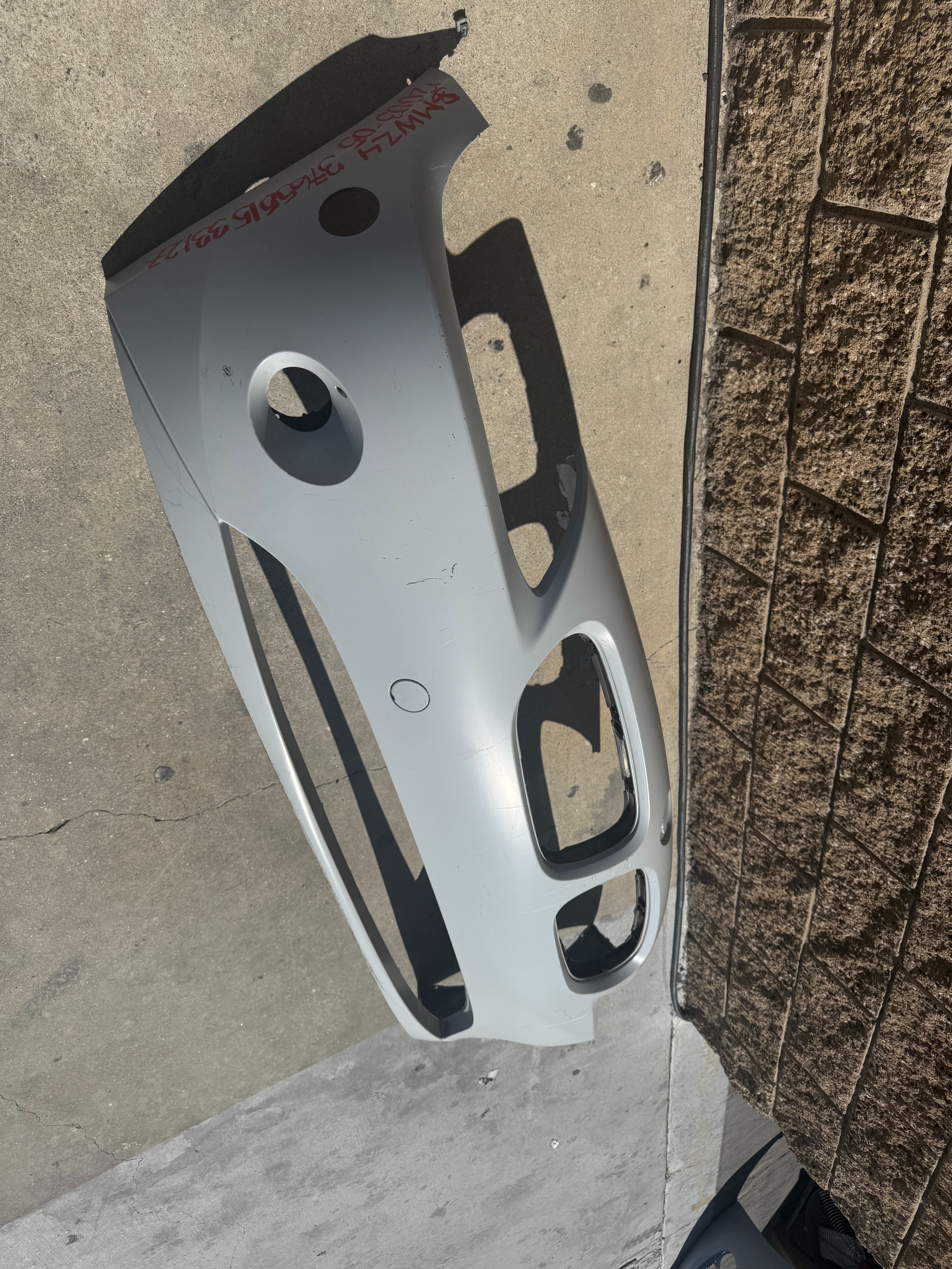 BMW Z4 FRONT BUMPER COVER 2004