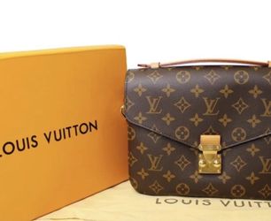 LV Louis Vuitton Handbag Metis Pochette Crossbody Handbag Monogram Canvas