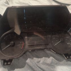 17-19 Ford Super Duty Gauge Cluster