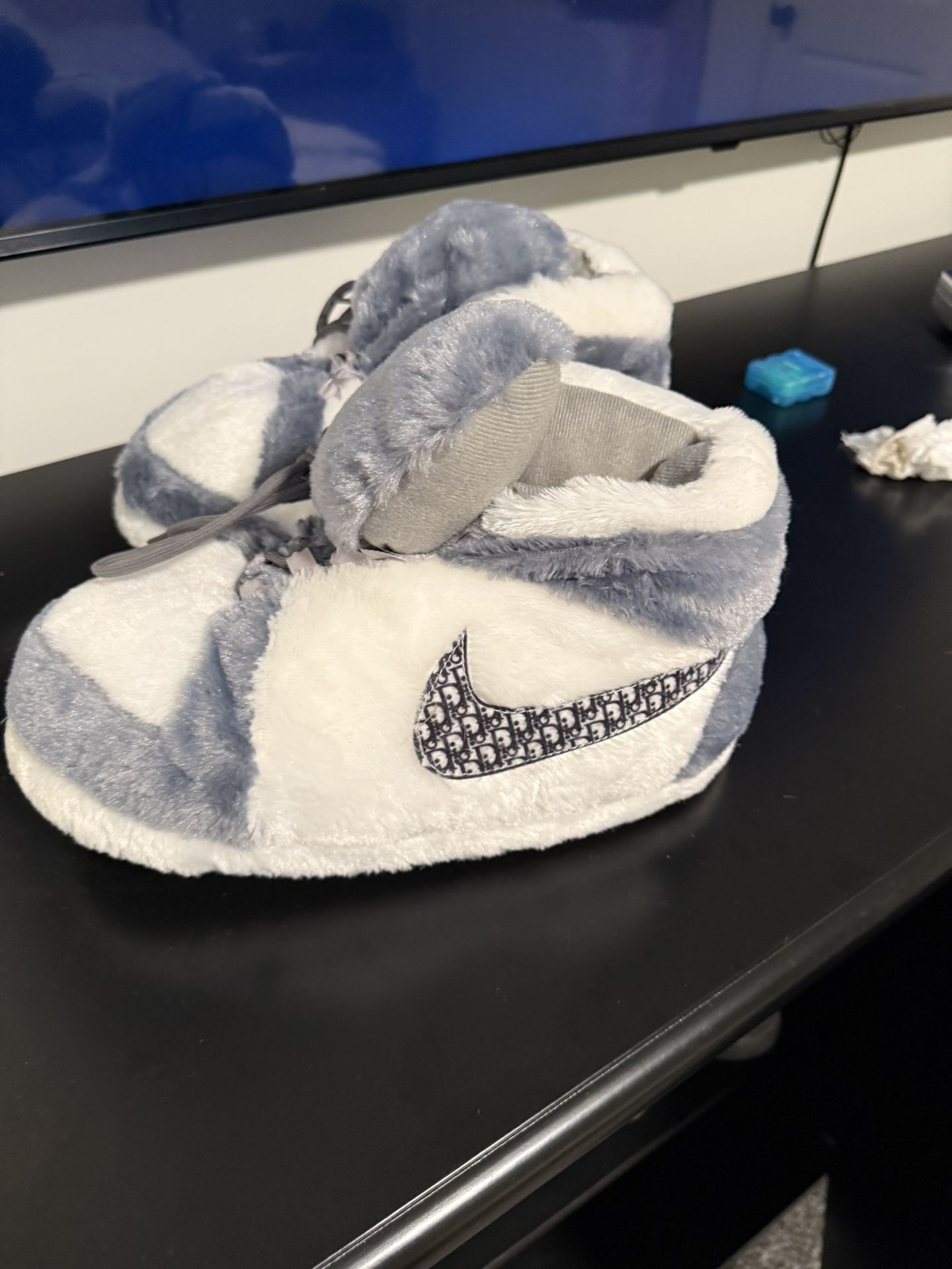 Jordan’s Slippers
