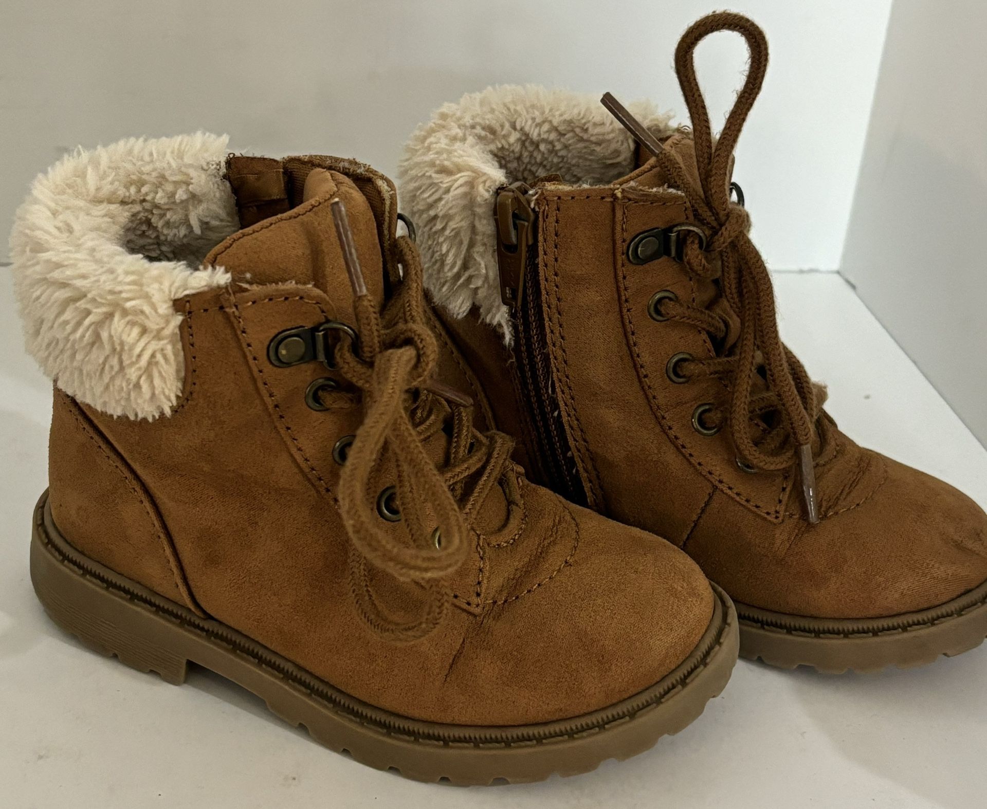 Old Navy Cuff Boot Girl Toddler Boots size 8