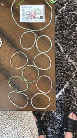 Jade mini bracelets