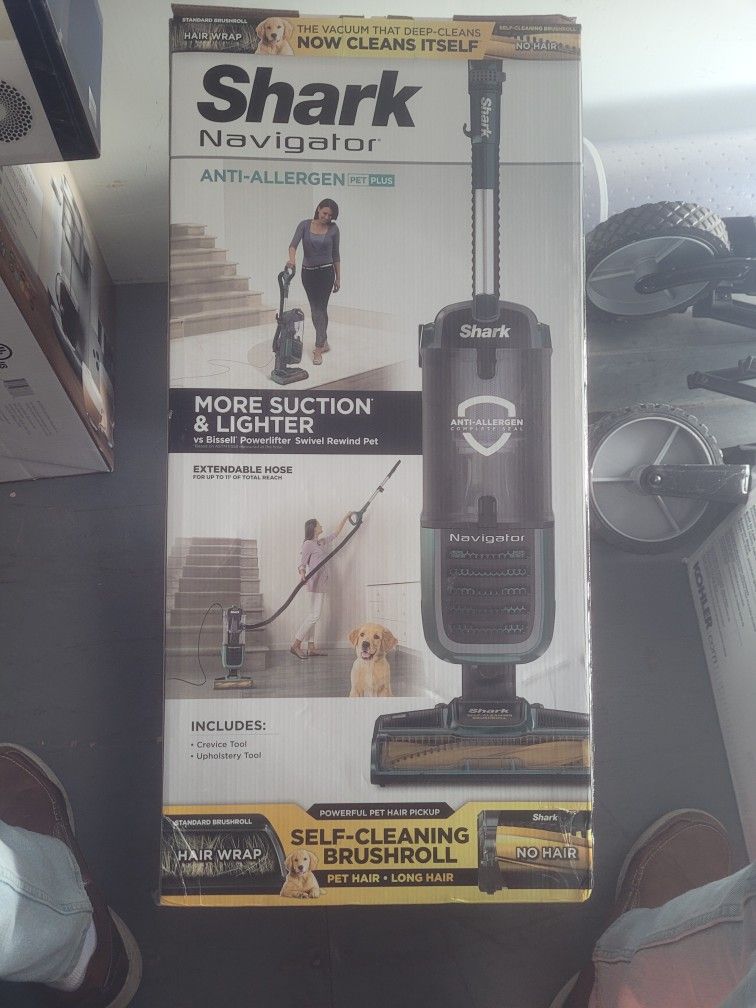 Shark Navigator Anti-Allergen Plus Upright Vacuum