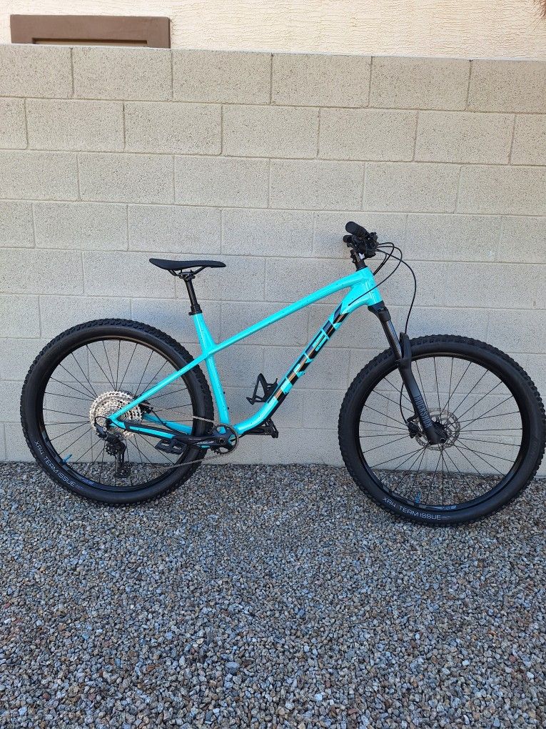 TREK ROSCOE 7 MOUNTAIN BIKE 29 ER SETUP TUBELESS 1 X 12 SPEED DROPPER POST SEAT AIR SHOCK ROCKSHOX LOCKOUT ( CHECK MY OTHER BIKES)