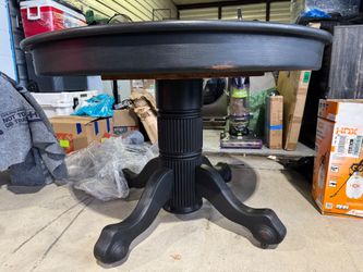Black Round Pedestal Dining Table