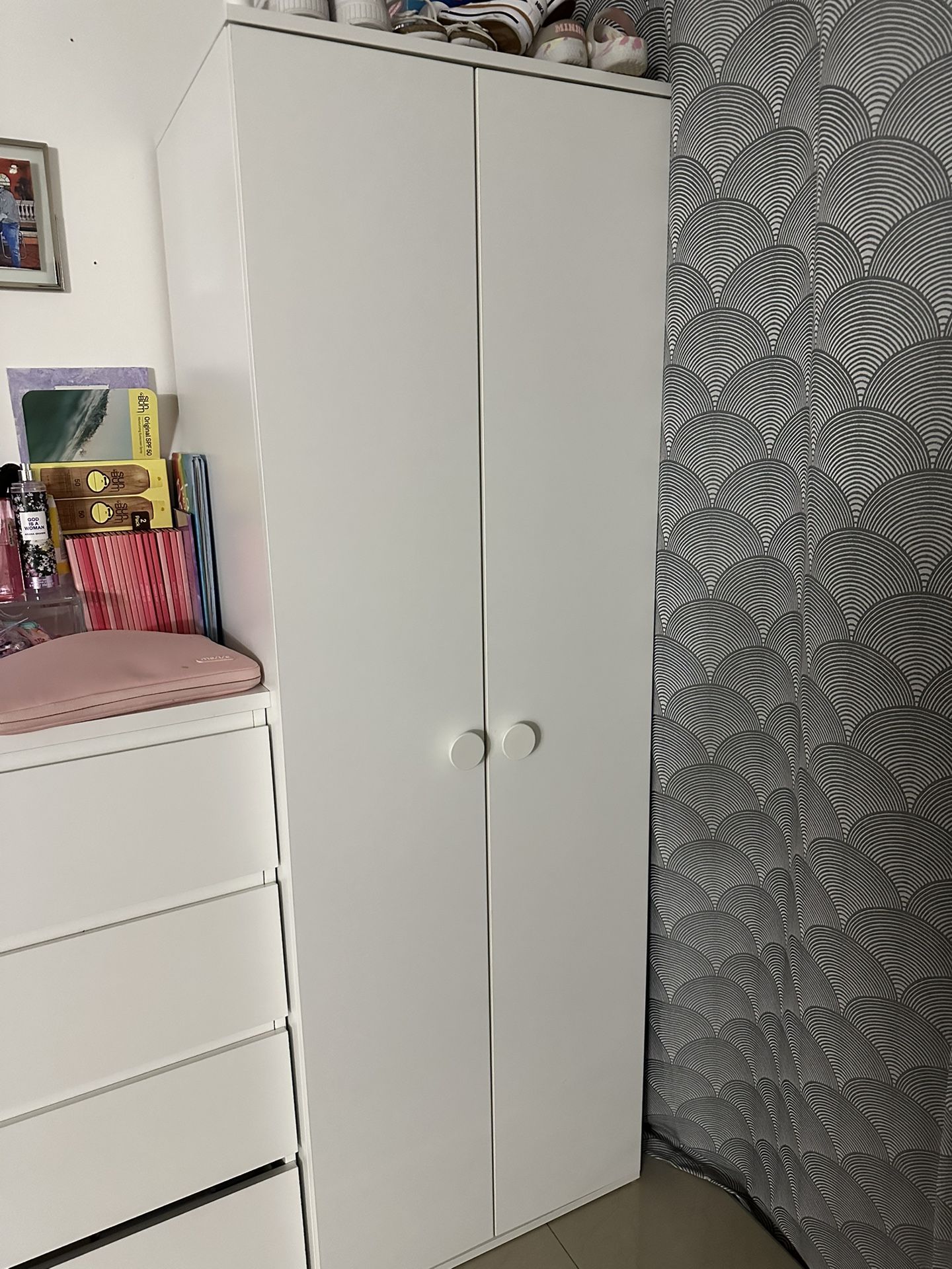 Ikea Armoire
