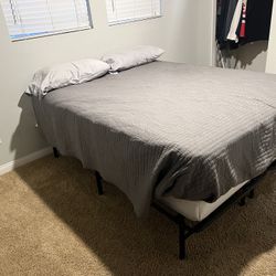 Queen Mattress w/Box Spring & Metal Frame