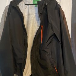 dIP Men’s Windbreake Water Jacket Size L Hooded 