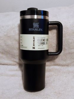 The Quencher H2.0 Flowstate™ Tumbler