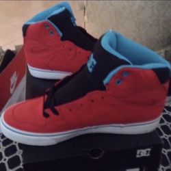 Red Pro Spec 3.0 Vulc YTX Size 11 1/2