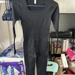 new yoga suit