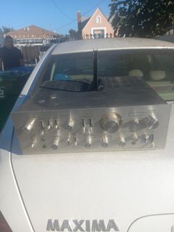 Gold Star Stereo Amplifier