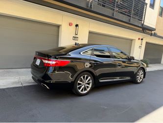 2016 Hyundai AZERA