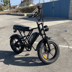 Moto-Style Electric Bike | Fat Tire | Christmas Price