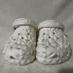 Crocs Classic Geometric Clogs White