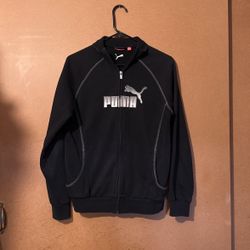 Puma | Woman’s Size Medium